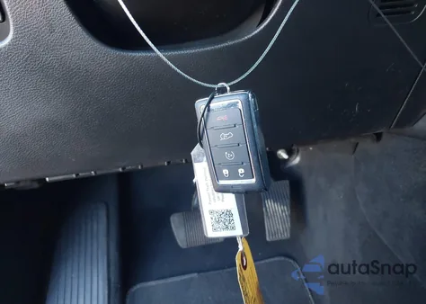 2024 Jeep Wagoneer L Series Ii 4X4 from USA, damaged, VIN 1C4SJSBP0RS101603